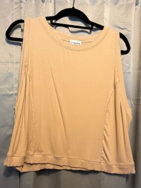 *FREE with Purchase* Women's Cream Ribbed Sleeveless Cropped Top